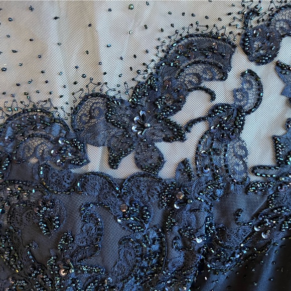 Mother of the Bride blue sequin gown. Only worn twice in the last 24 years. - Picture 12 of 15